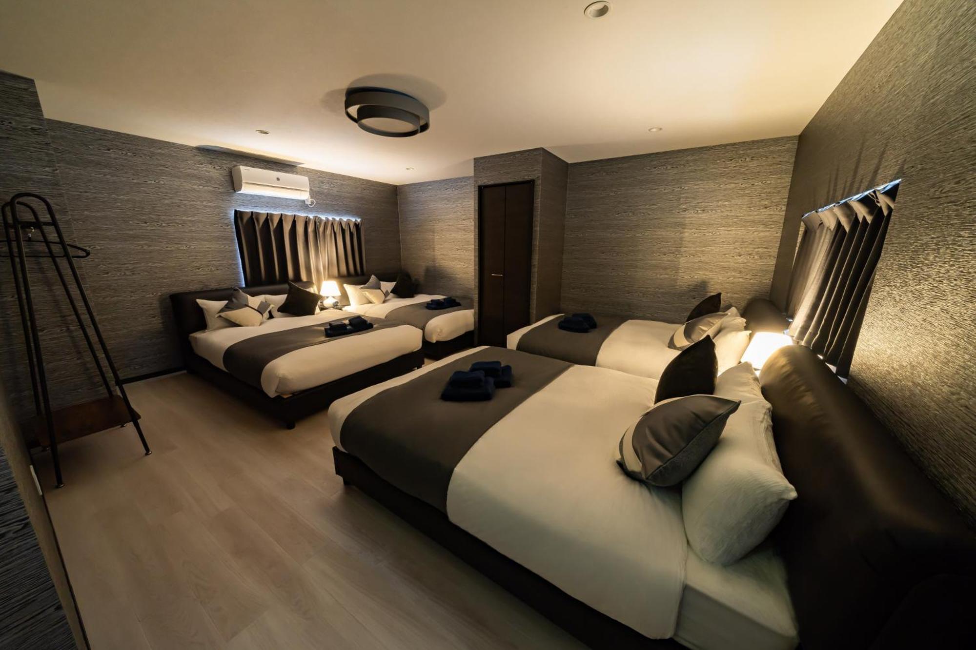 Appartement 90, Yotsugi-a, Private House